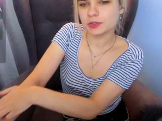 GinaDawson live cam preview