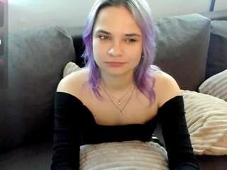 GinaDawson live cam preview