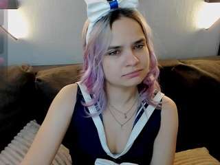 GinaDawson live cam preview