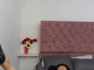 lesly-hals