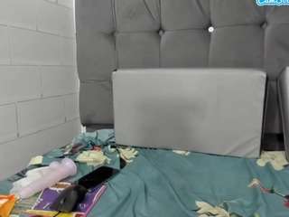 miaharper2's CamSoda show and profile