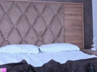 scarletevanss Live Webcam on CamSoda