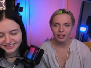 sendi-cais's CamSoda show and profile