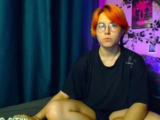 tricky-kitsune live webcam show