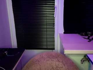 camillemoreau Live Webcam on CamSoda