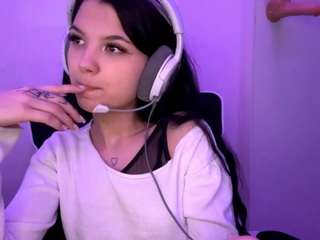 camillemoreau Live Webcam on CamSoda