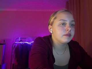 hannahrodriguez's CamSoda show and profile