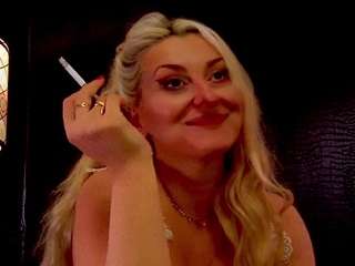 leticiareys Live Webcam on CamSoda