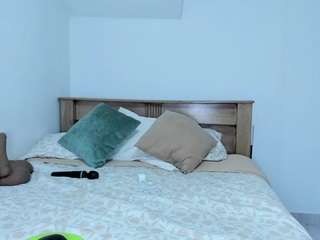 Marywhiteee live webcam show
