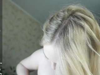 melaniaweisenbur... Live Webcam on CamSoda