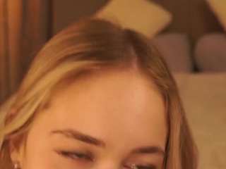 melaniaweisenburger webcam