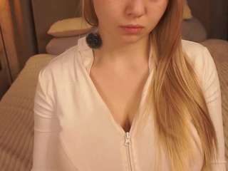 melaniaweisenburger webcam