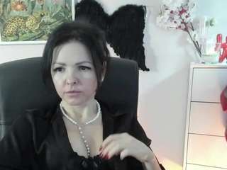 mollymoon40 from CamSoda