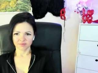 mollymoon40 Live Webcam on CamSoda