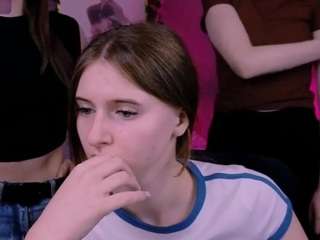 pure-angel1 Live Webcam on CamSoda