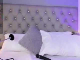 lunabloon Live Webcam on CamSoda