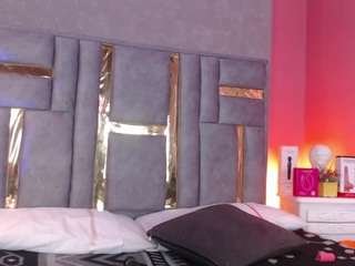 tyla-fg from CamSoda