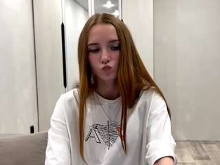 ananyavolkova from CamSoda is Freechat