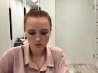 ananyavolkova Live Webcam on CamSoda