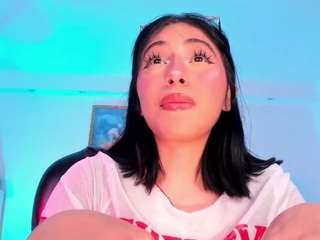CelesteMoon1 live cam preview