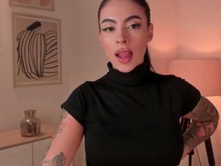 christineford1 Live Webcam on CamSoda