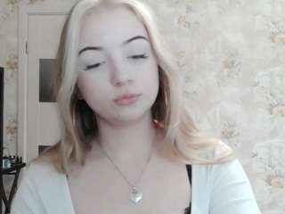 ellakim Live Webcam on CamSoda