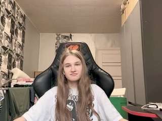 elodienielsen from CamSoda is Freechat