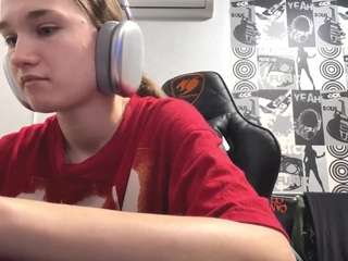 elodienielsen webcam model