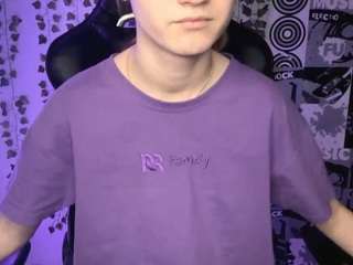 elodienielsen's CamSoda show and profile