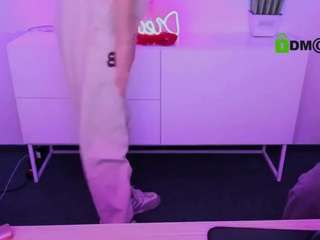 jordi-ser's CamSoda show and profile