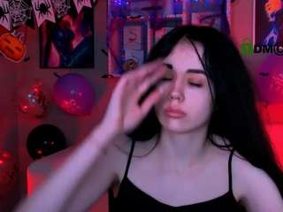 kiki-yourlove camsoda