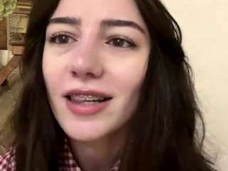 madelinetorres Live Webcam on CamSoda