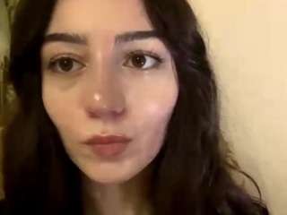 madelinetorres Live Webcam on CamSoda