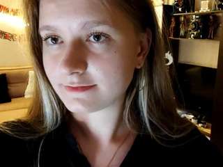 naomigreen webcam