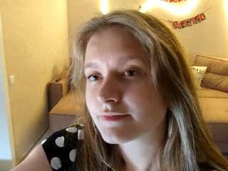 naomigreen webcam
