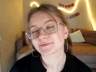 naomigreen webcam