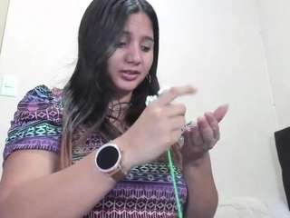 Zusan-king's cam show statistics and live stream