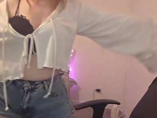 amberhamor Live Webcam on CamSoda