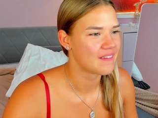 Aura-Powers live webcam show