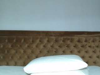 aylinhoney08 live cam preview