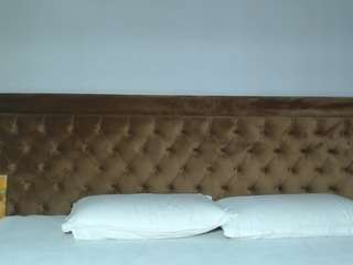 aylinhoney08 live cam preview