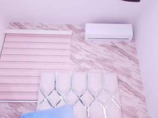 cataleya-ebony live webcam show