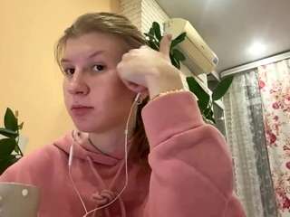 catalinalee from CamSoda is Freechat