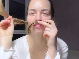  chloekuznetsova chat room