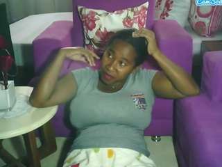 divinaqueen webcam camsoda model stream image