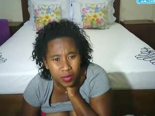 divinaqueen Live Webcam on CamSoda