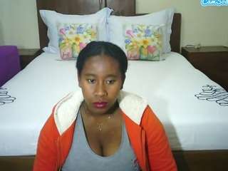 divinaqueen webcam camsoda model stream image