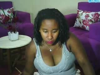 divinaqueen Live Webcam on CamSoda