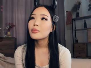 EarleneLuginbill live webcam show