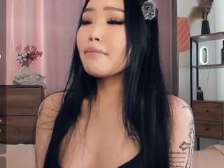 EarleneLuginbill live webcam show